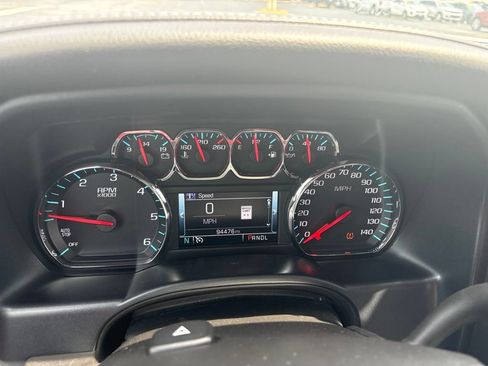 Used 2018 GMC Sierra 1500 SLT AWD/4WD image 18