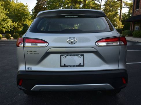 Used 2023 Toyota Corolla Cross L FWD image 6