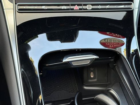 Certified 2025 Mercedes-Benz GLC 300 4MATIC image 24