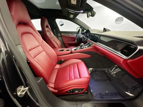 Used 2023 Porsche Panamera 4 AWD/4WD image 30