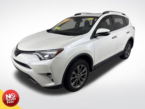Used 2018 Toyota RAV4 Limited image 8