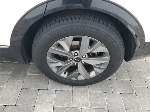 Used 2023 Kia Sportage SX FWD image 7