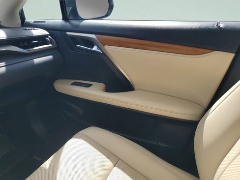 Used 2022 Lexus RX 350 350 w/ Premium Package image 16