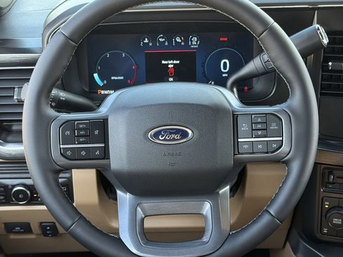 New 2026 Ford F250 Lariat w/ Chrome Package image 40