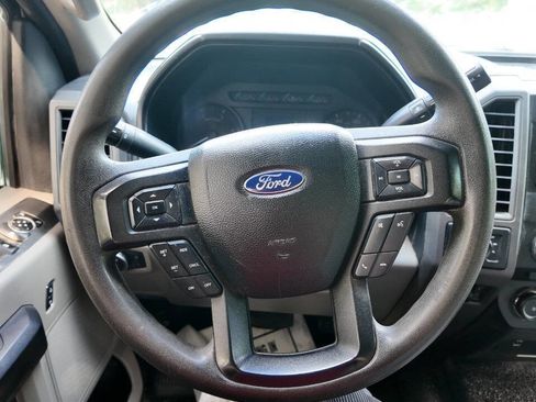 Used 2017 Ford F250 XL w/ STX Appearance Package AWD/4WD image 41