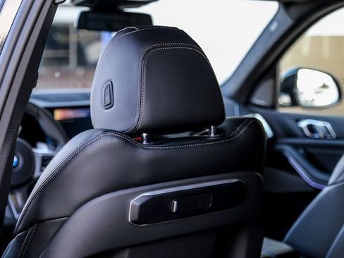 New 2026 BMW X5 xDrive40i w/ Executive Package image 22