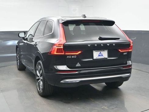 Used 2023 Volvo XC60 B5 Plus AWD/4WD image 2
