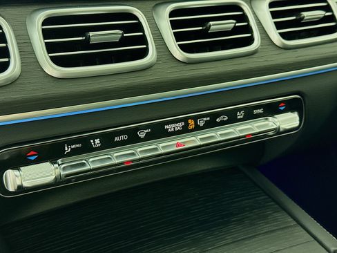 New 2026 Mercedes-Benz GLE 350 4MATIC image 17