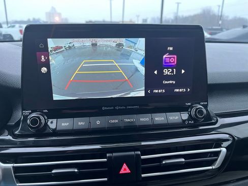 Used 2023 Kia Seltos EX image 21