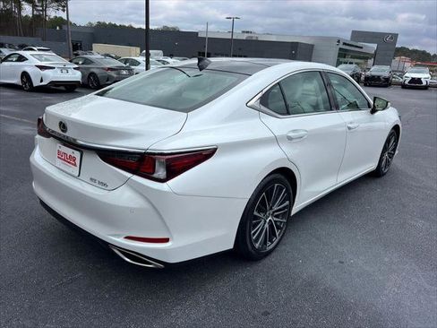 Certified 2023 Lexus ES 350 w/ Premium Package image 6