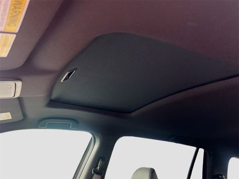 Used 2024 Honda Passport EX-L image 22