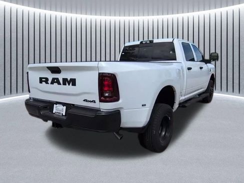 New 2026 RAM 3500 Tradesman AWD/4WD image 8