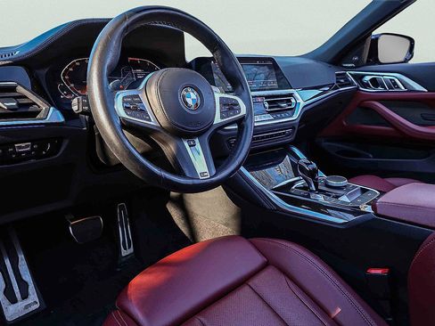 Used 2023 BMW 430i xDrive Convertible w/ M Sport Package image 9