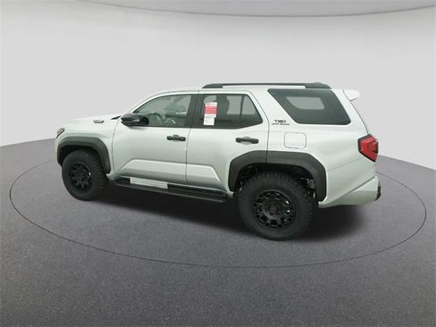 Used 2026 Toyota 4Runner TRD Off-Road Premium image 4