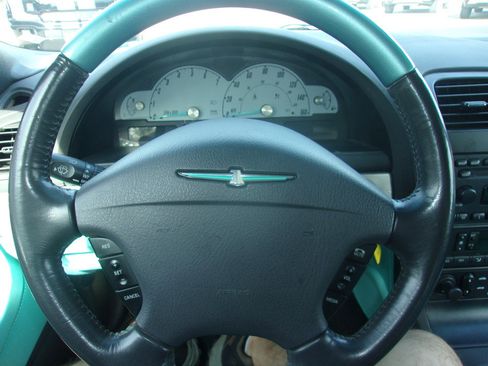 Used 2002 Ford Thunderbird RWD image 20