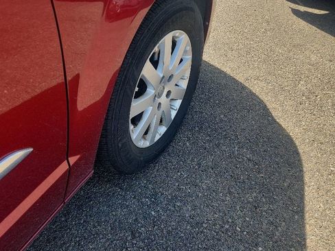 Used 2012 Chrysler Town & Country Touring w/ Entertainment Group #1 image 16