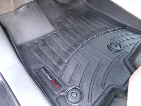 Used 2020 Toyota Sienna LE image 35