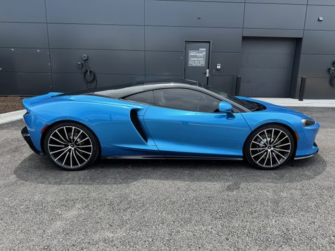 Used 2020 McLaren GT RWD image 7