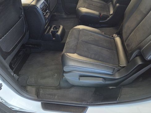 Used 2023 Jeep Grand Cherokee L Laredo image 18