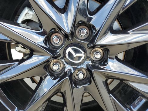 Certified 2025 MAZDA CX-5 Carbon Edition AWD/4WD image 10