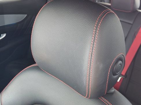 Used 2018 Mercedes-Benz GLC 43 AMG 4MATIC image 25
