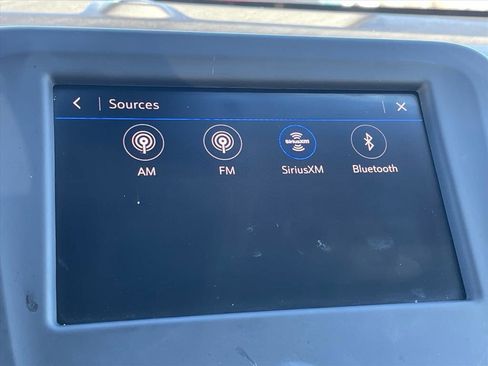 Used 2023 Chevrolet Equinox LS w/ Sport Edition image 11