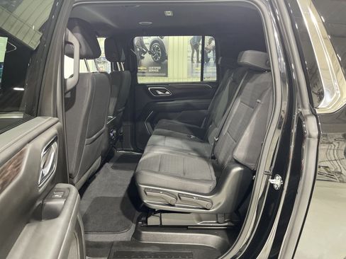 Used 2023 Chevrolet Suburban LS AWD/4WD image 12