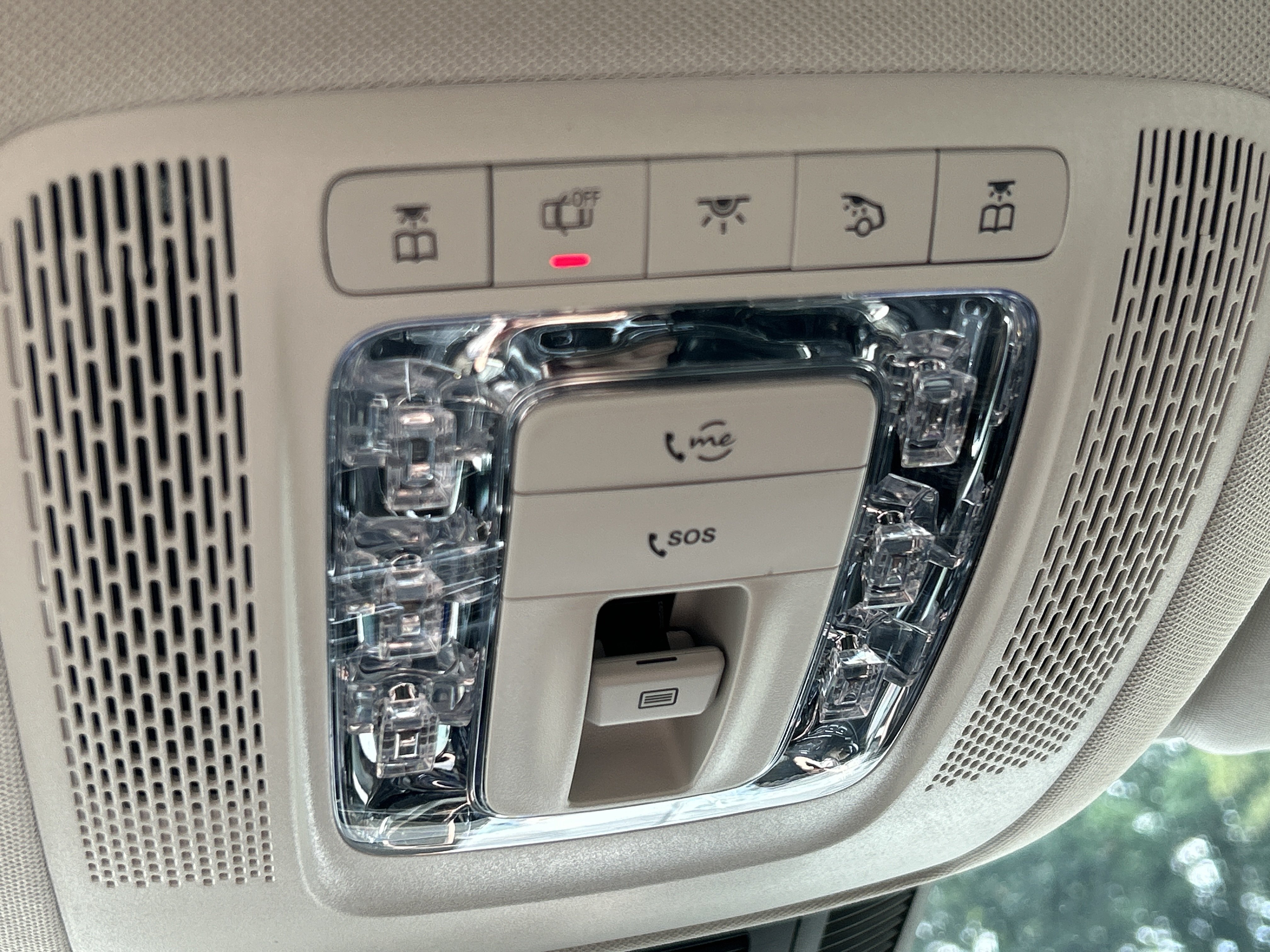 New 2026 Mercedes-Benz GLS 450 4MATIC image 35
