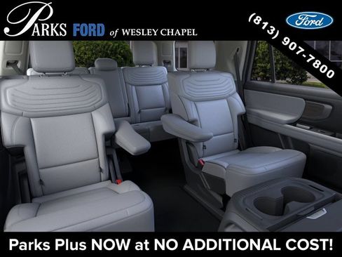 New 2026 Ford Expedition Platinum w/ Platinum Ultimate Package AWD/4WD image 11