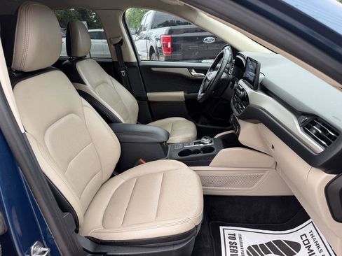 Used 2020 Ford Escape SEL FWD image 13