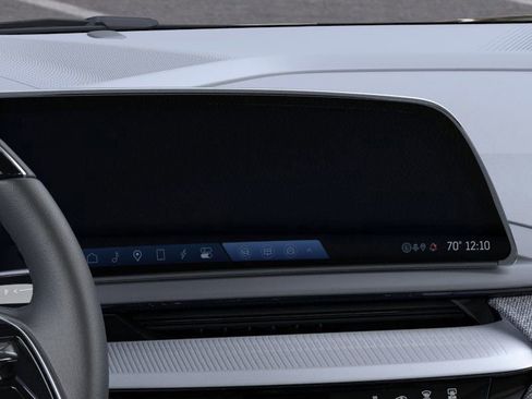 New 2025 Cadillac Optiq Sport 2 image 20