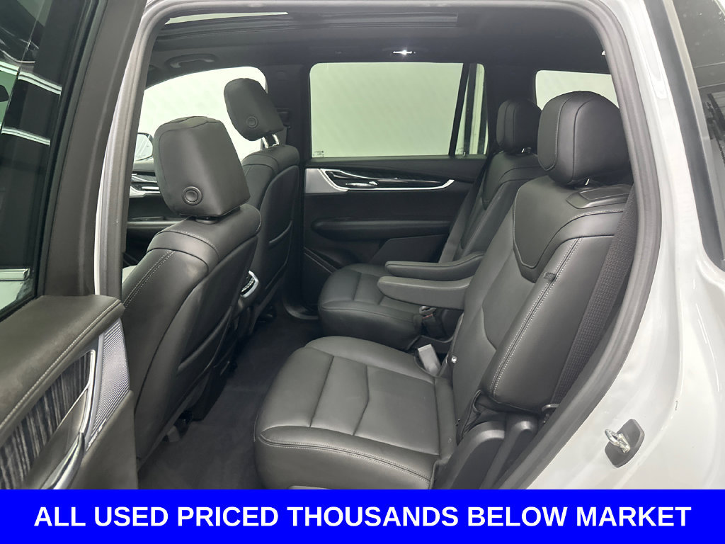 Used 2024 Cadillac XT6 Premium Luxury w/ LPO, Floor Liner Package AWD/4WD image 24