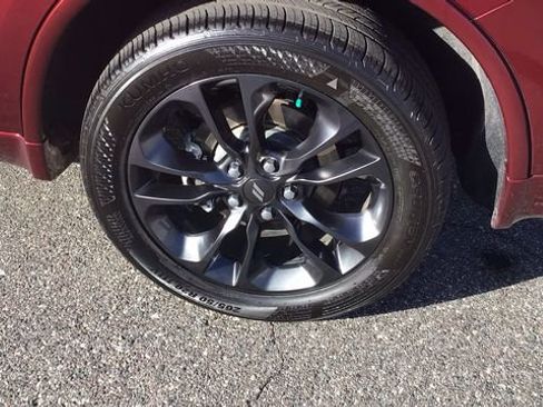 Used 2022 Dodge Durango GT image 9