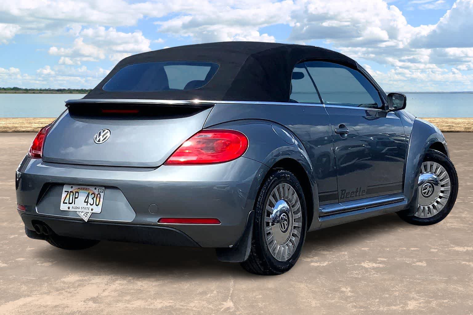 Used 2013 Volkswagen Beetle 2.5 FWD image 21