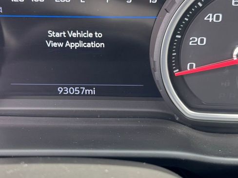 Used 2023 GMC Yukon Denali Ultimate AWD/4WD image 7