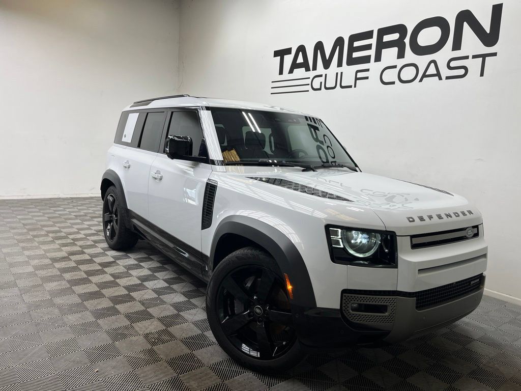 Used 2023 Land Rover Defender 110 X-Dynamic SE AWD/4WD image 1
