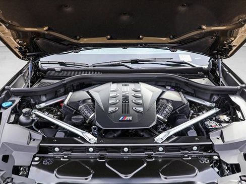 New 2026 BMW X5 M60i w/ Climate Comfort Package image 26