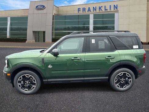 New 2025 Ford Bronco Sport Outer Banks w/ Outer Banks Tech Package+ image 4