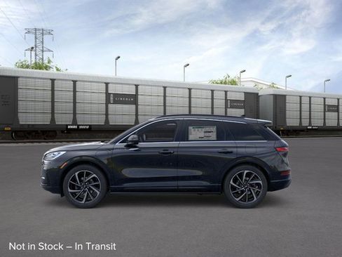 New 2026 Lincoln Corsair Grand Touring image 3