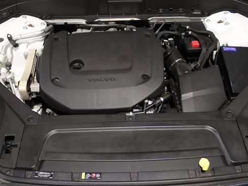 Used 2023 Volvo XC90 B6 Ultimate image 81