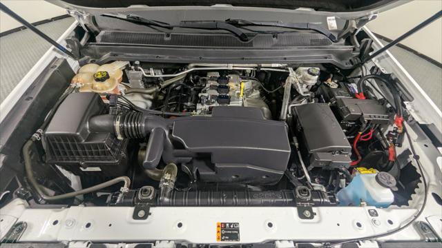 Used 2022 Chevrolet Colorado LT w/ Fleet Safety Package RWD image 23