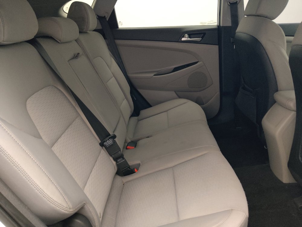 Used 2020 Hyundai Tucson Value FWD image 19