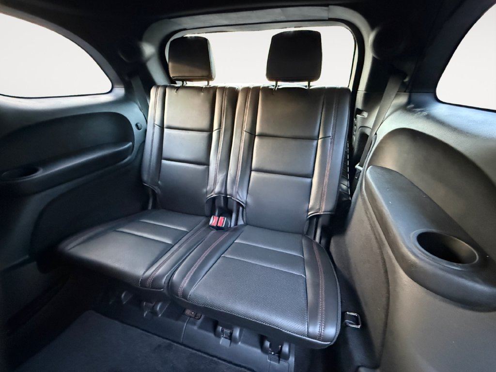 Used 2018 Dodge Durango R/T w/ Technology Group RWD image 15