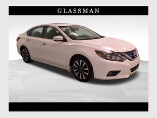 Used 2017 Nissan Altima 2.5 SL w/ 2.5 Technology Package 360° Tour