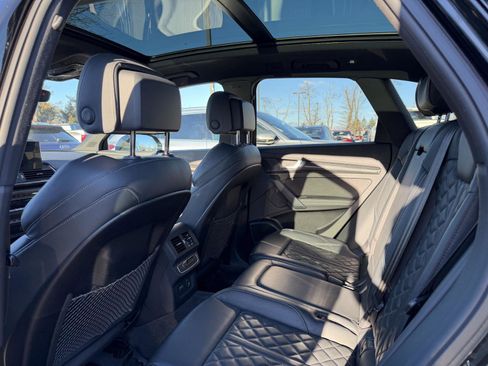 Used 2023 Audi SQ5 Premium Plus w/ Premium Plus Package image 23