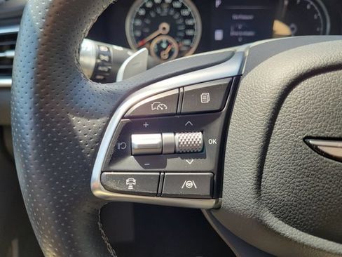 Used 2026 Genesis G70 2.5T RWD image 23