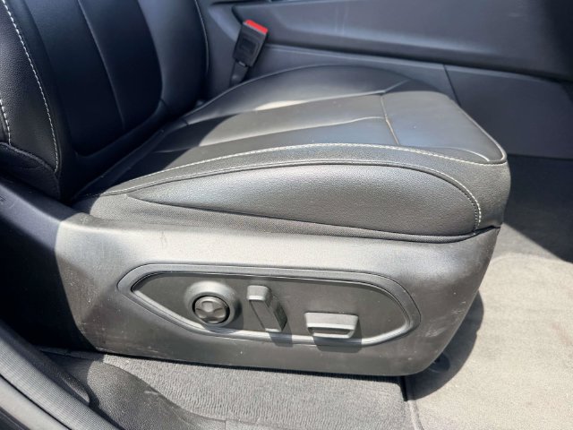 Used 2024 Jeep Grand Cherokee Limited 4xe AWD/4WD image 9