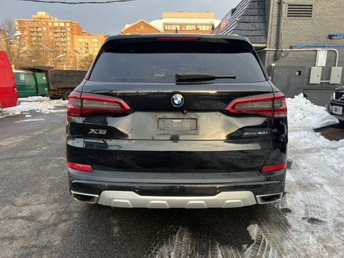Used 2019 BMW X5 xDrive40i w/ Premium Package 2 image 9