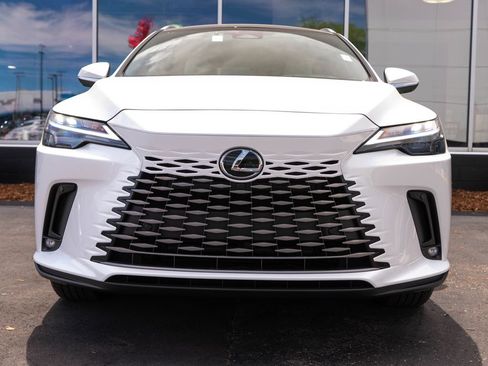 Used 2026 Lexus RX 350 w/ Convenience Package AWD/4WD image 2