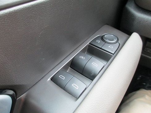 Used 2025 Chevrolet Colorado ZR2 w/ Technology Package image 26